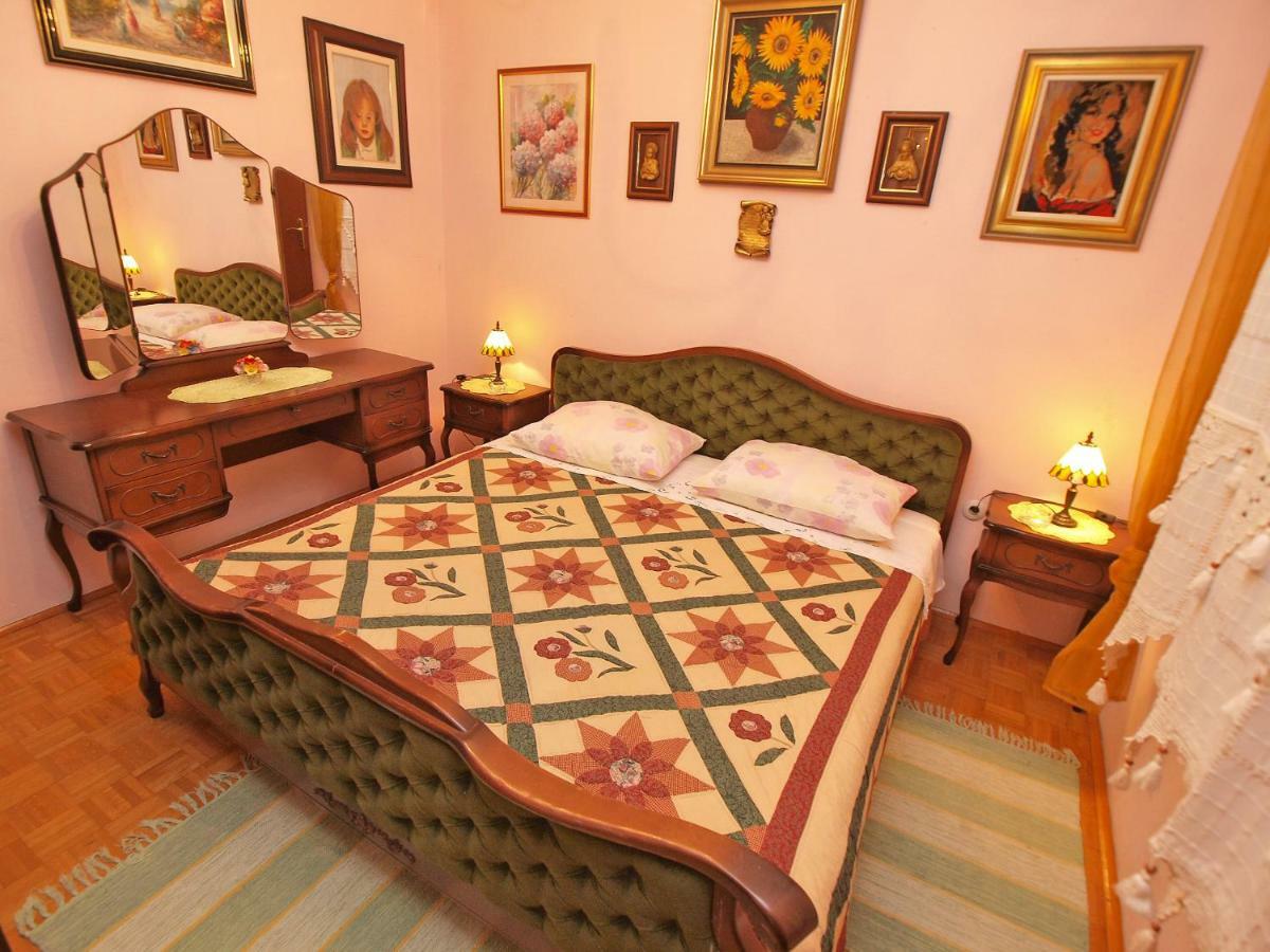 Apartments And Room Rabac 155 Екстер'єр фото